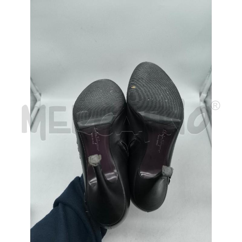 TACCHI DONNA SALVATORE FERRAGAMO NERE INTRECCI | Mercatino dell'Usato Mestre 3