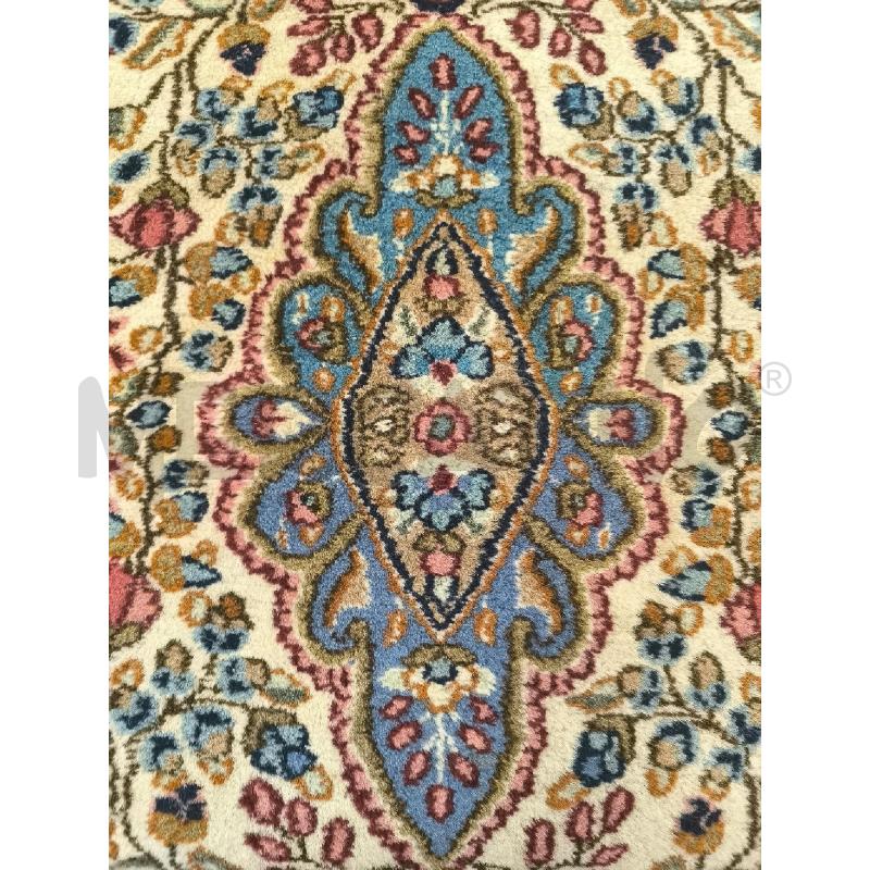 TAPPETO 150 PER 90 BORDO AZZURRO E CREMA | Mercatino dell'Usato Mestre 4
