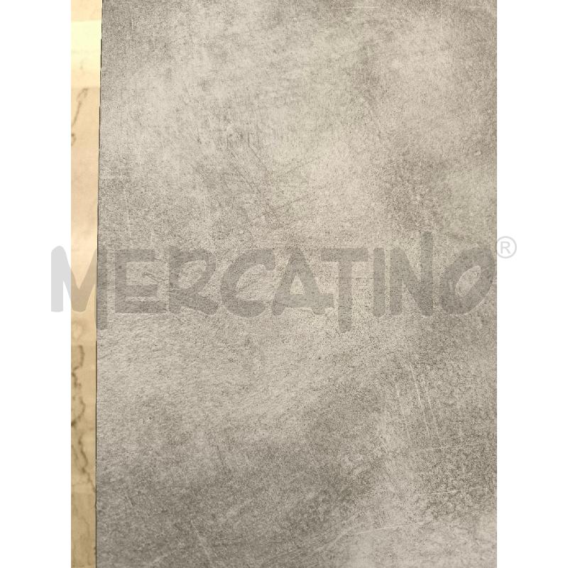 TAVOLO GRIGIO MODERNO | Mercatino dell'Usato Mestre 2