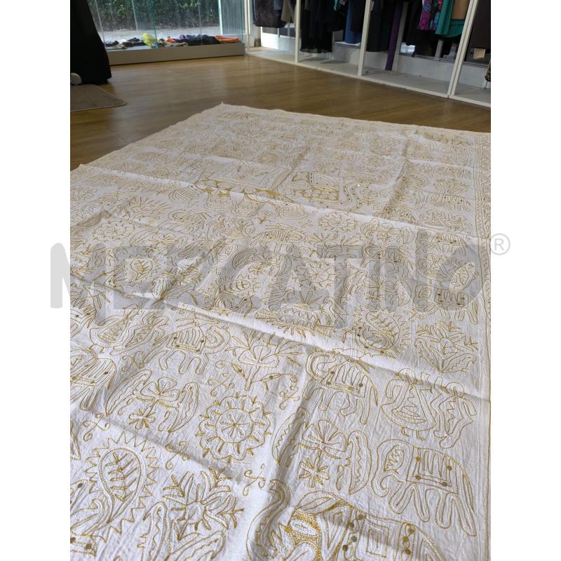 TOVAGLIA CON RICAMI ORIENTALI DORATI | Mercatino dell'Usato Mestre 5