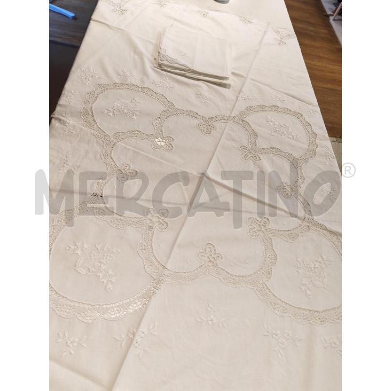 TOVAGLIA COTONE BIANCO OVALE RICAMO BIANCO | Mercatino dell'Usato Mestre 1