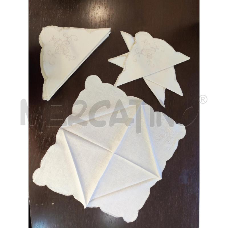 TOVAGLIA ECRU ROTONDA RICAMO E PIZZO MURANO | Mercatino dell'Usato Mestre 4