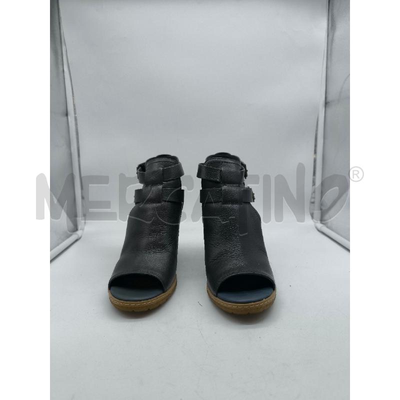 TRONCHETTO TIMBERLAND PELLE BLU CON FIBBIE  | Mercatino dell'Usato Mestre 2