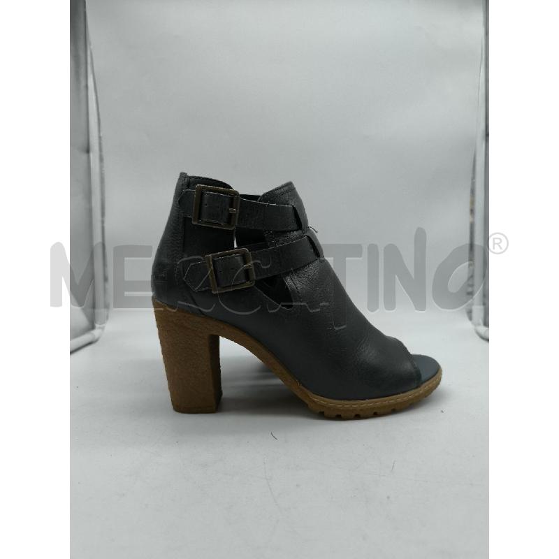 TRONCHETTO TIMBERLAND PELLE BLU CON FIBBIE  | Mercatino dell'Usato Mestre 3