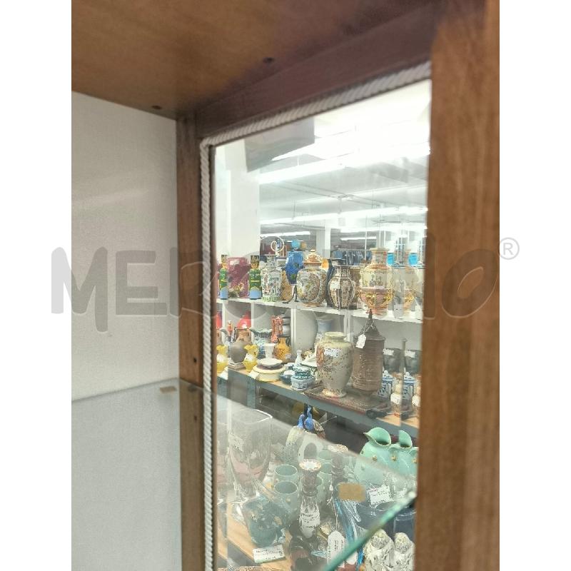 VETRINETTA IN ARTE POVERA 4 RIPIANI IN VETRO | Mercatino dell'Usato Mestre 3