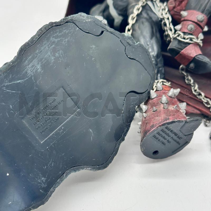 DECORAZIONE ACTION FIGURE MANTELLO ROSSO ROCCIA TESCHI | Mercatino dell'Usato Chiampo 4