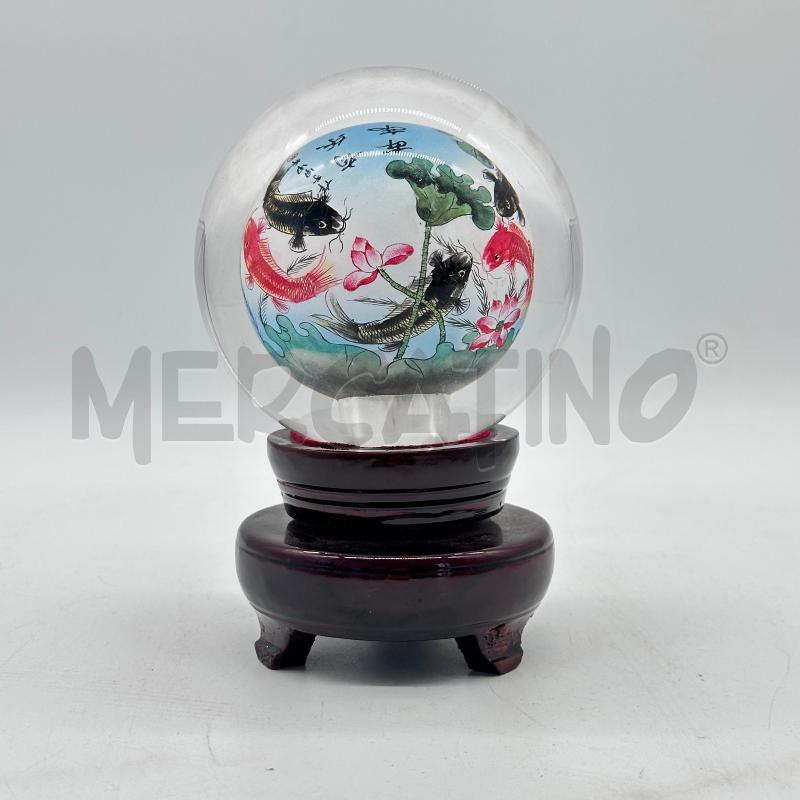 SFERA VETRO GIAPPONESE CARPE ROSSO NERE PIEDISTALLO LEGNO | Mercatino dell'Usato Chiampo 1