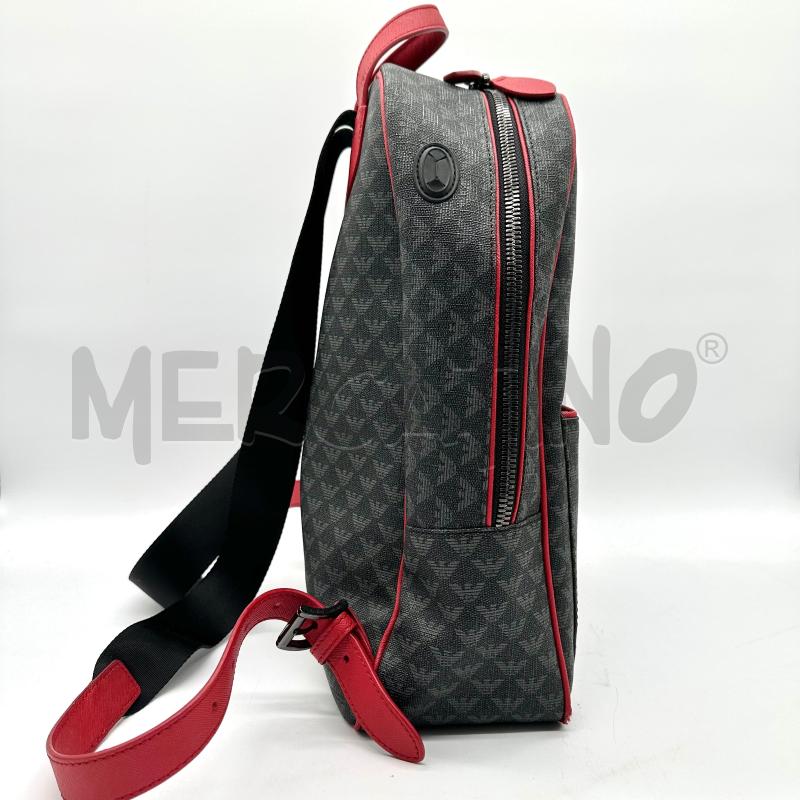 ZAINO UOMO EMPORIO ARMANI MOTIVO AQUILE NERO GRIGIO RIFINITURE ROSSE SPALLINE TESS CINTURA | Mercatino dell'Usato Chiampo 2