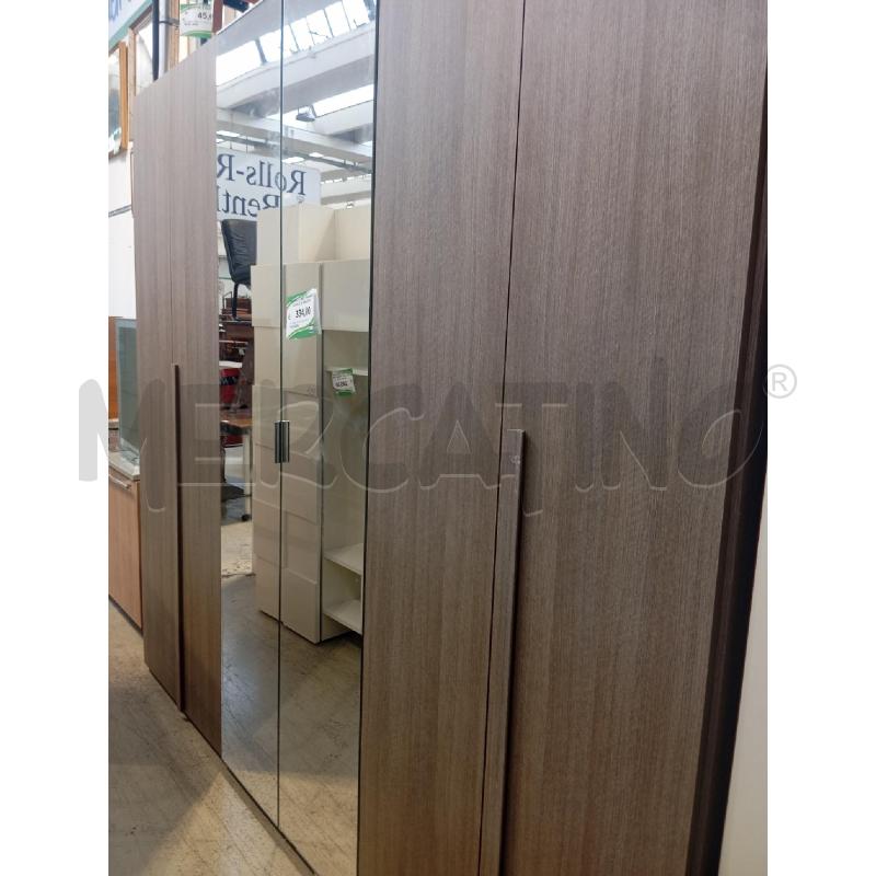 ARMADIO 6 ANTE FRASSINO SCURO 2 A SPECCHIO | Mercatino dell'Usato Verona fiera 1