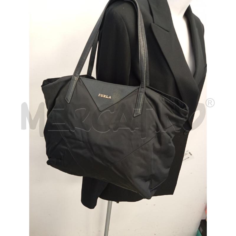 BORSA D FURLA NERA TRAPUNTATA  | Mercatino dell'Usato Verona fiera 4