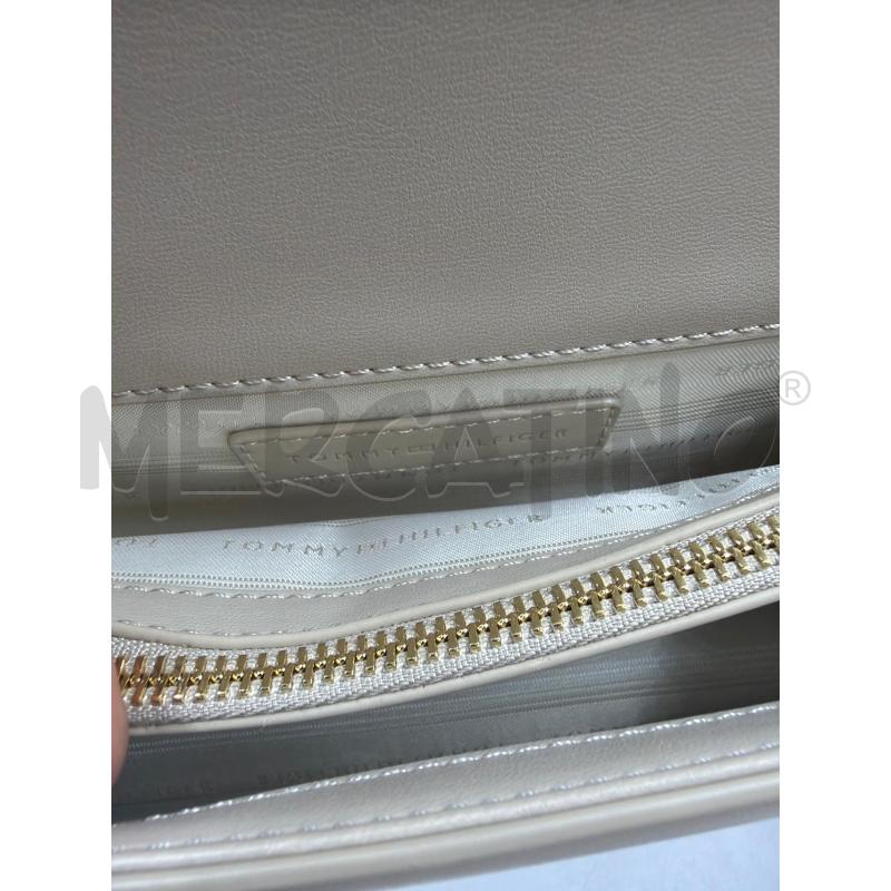 BORSA D TOMMY HILFIGER BEIGE  | Mercatino dell'Usato Verona fiera 4
