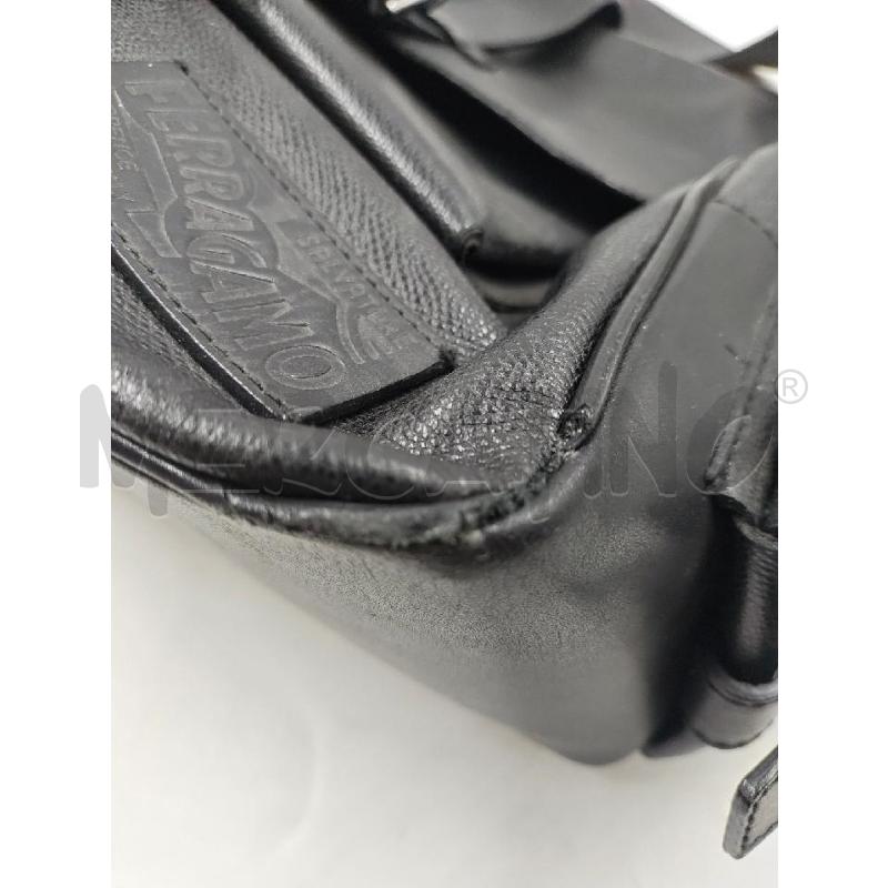 BORSA UNISEX SALVATORE FERRAGAMO NERA IN PELLE SHOUDER BAG  | Mercatino dell'Usato Verona fiera 5