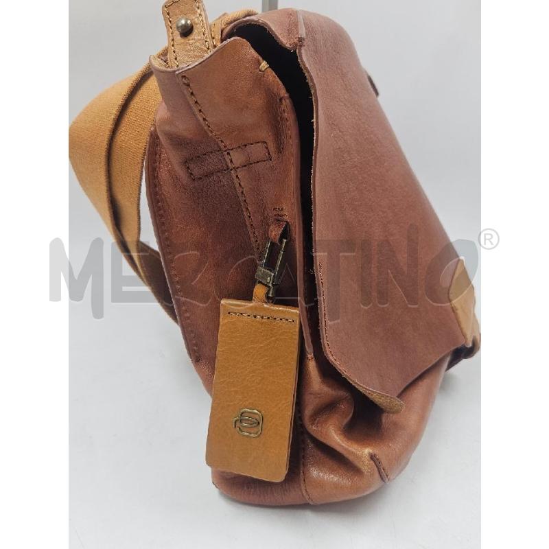 CARTELLA PIQUADRO BEIGE  | Mercatino dell'Usato Verona fiera 3
