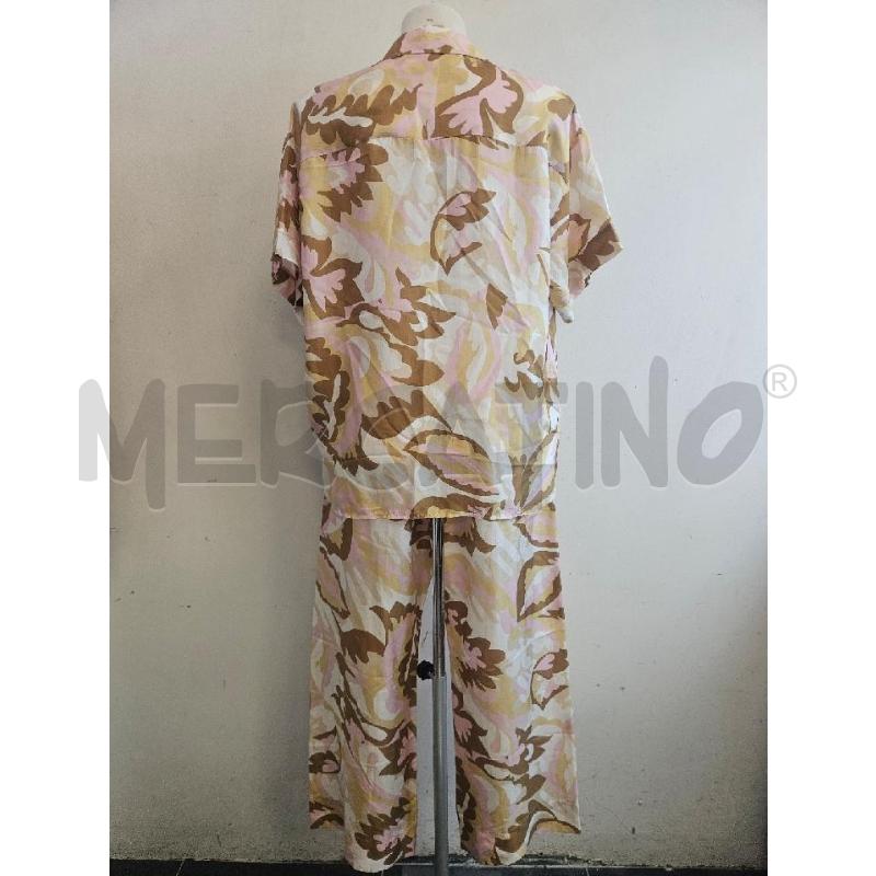 COMPLETO D ATTIC AND BARN ROSA BEIGE GIALLO | Mercatino dell'Usato Verona fiera 3