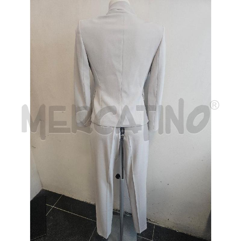 COMPLETO D SMARCATO GRIGIO PERLA  | Mercatino dell'Usato Verona fiera 3