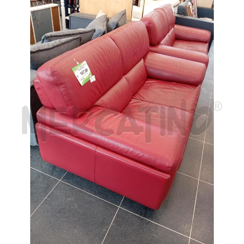 DIVANO 2 SEDUTE PELLE ROSSO SCURO | Mercatino dell'Usato Verona fiera 2