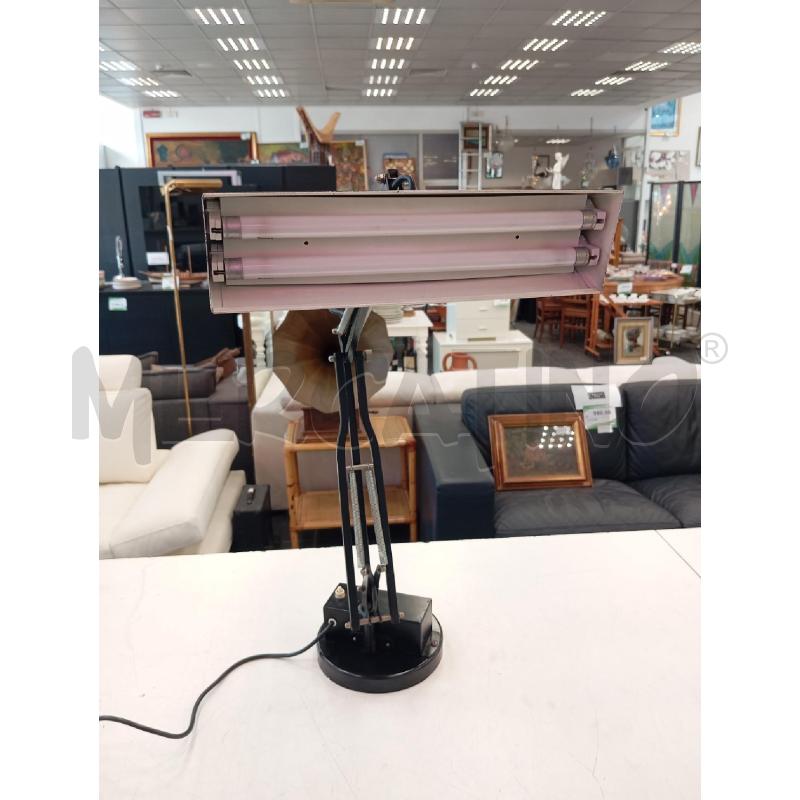 LAMPADA DA SCRIVANIA NERO REGOLABILE  | Mercatino dell'Usato Verona fiera 2
