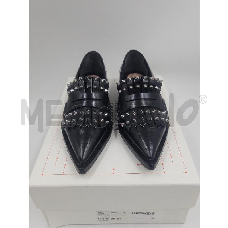 MOCASSINI D ALEXANDER MCQUEEN WATSON NERI CON BORCHIE | Mercatino dell'Usato Verona fiera 1