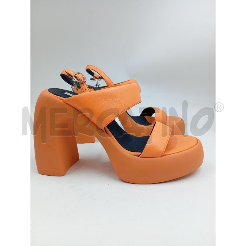 SANDALI D KARL LAGERFIELD ARANCIO DOPPIA FASCIA E TACCO  | Mercatino dell'Usato Verona fiera 1