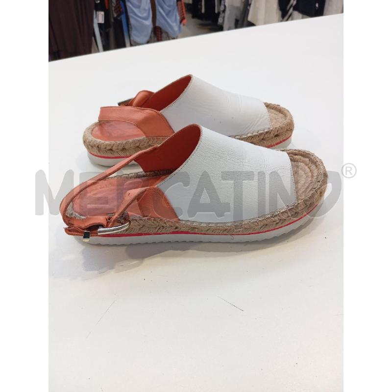 SANDALI D MAX &CO PELLE BIANCA CINTURINO SALMONE | Mercatino dell'Usato Verona fiera 1