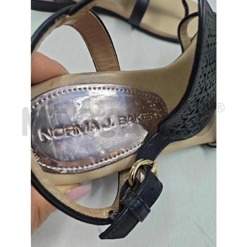 SANDALI D NORMA J.BAKER NERI IN PELLE A INFRADITO  | Mercatino dell'Usato Verona fiera 3
