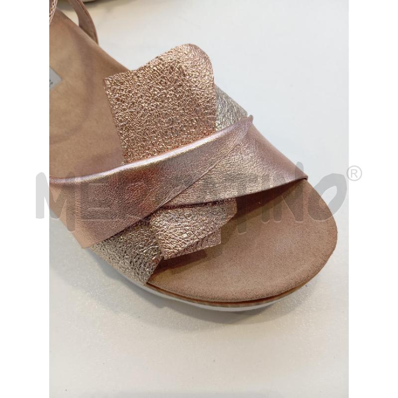 SANDALI D TOSCA BLU ROSA MET  | Mercatino dell'Usato Verona fiera 5