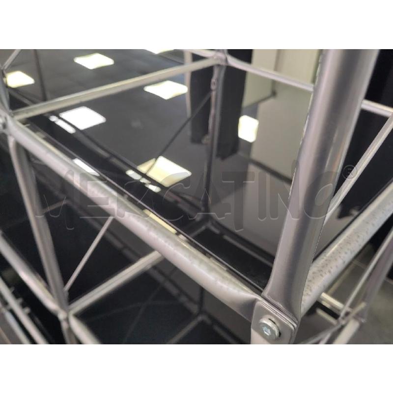 SCAFFALATURA 3 CAMPATE IN SCALA RIP VETRO FUME' | Mercatino dell'Usato Verona fiera 2