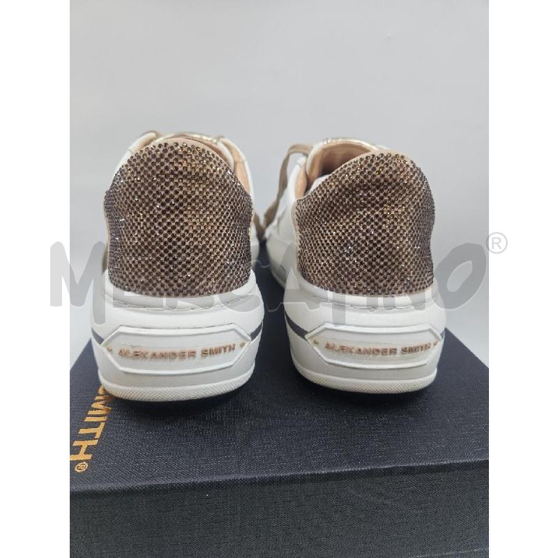 SCARPE D ALEXANDER SMITH BIANCHE CON RETRO STRASS | Mercatino dell'Usato Verona fiera 4