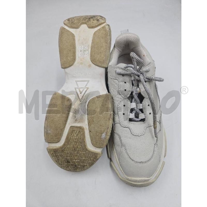SCARPE D ELENA IACHI GRIGIO CHIARO IN PELLE | Mercatino dell'Usato Verona fiera 4