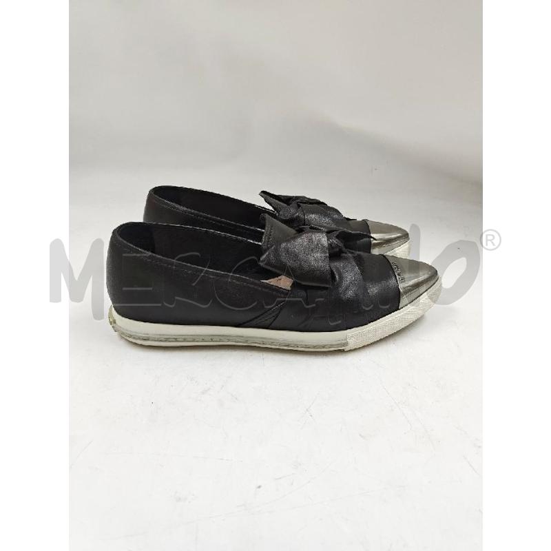 SCARPE D MIU MIU PUNTA CROMATA IN PELLE FIOCCO NERO  | Mercatino dell'Usato Verona fiera 2