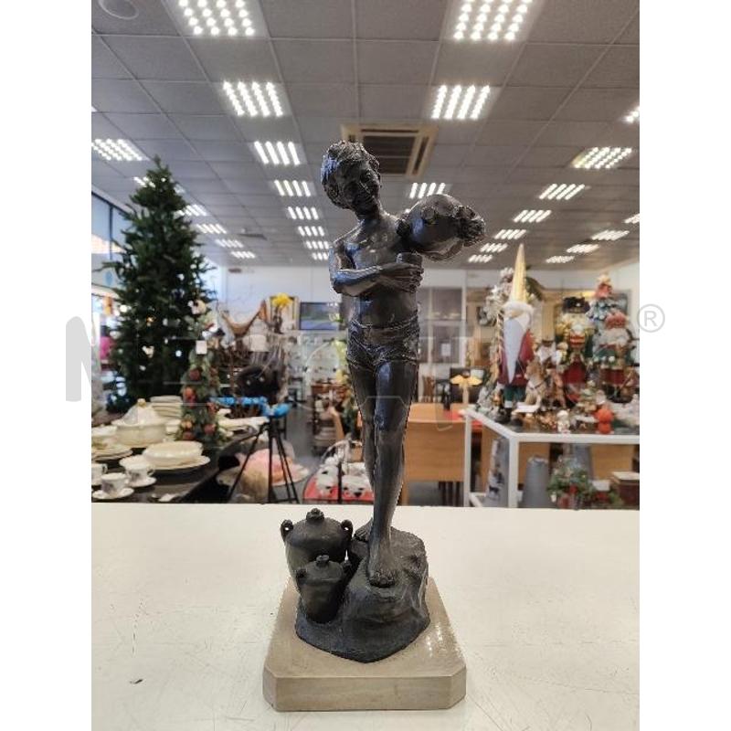 SCULTURA PICCOLA B/MARMO BIMBO CON ANFORE | Mercatino dell'Usato Verona fiera 1