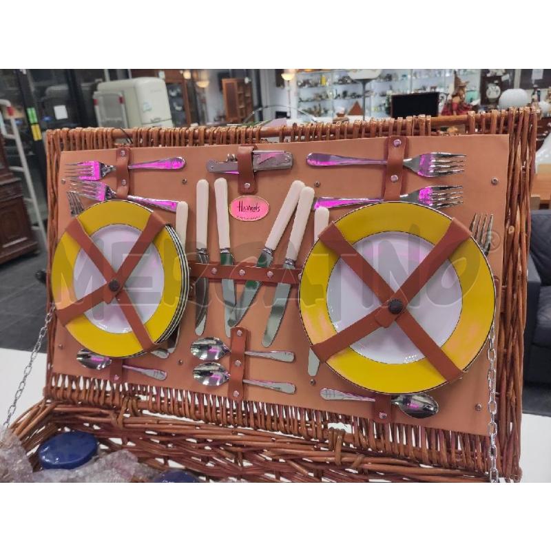 SET DA PICNIC HARRODS 6 PERS CON CESTA | Mercatino dell'Usato Verona fiera 2