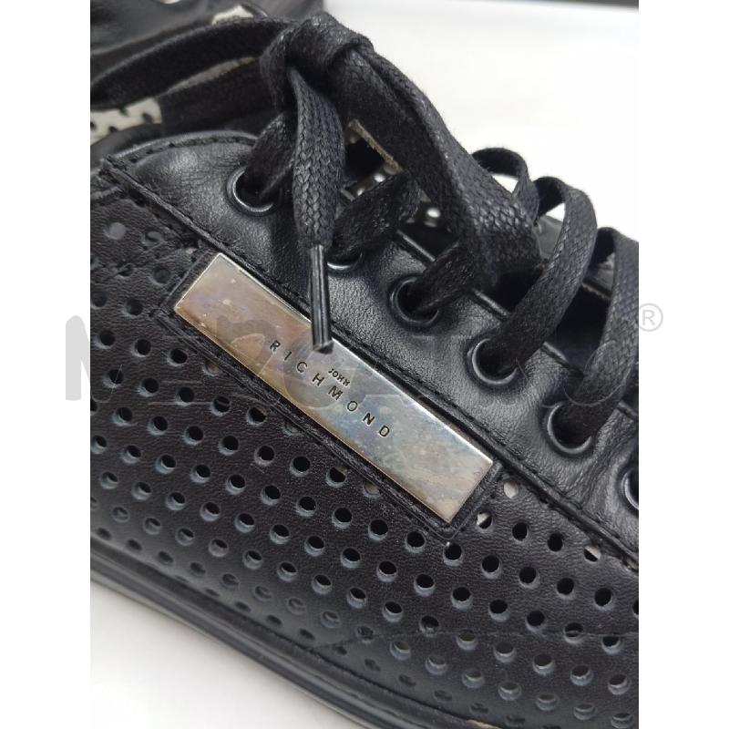 SNEAKERS UOMO RICHMOND PELLE NERO TRAFORATO  | Mercatino dell'Usato Verona fiera 5