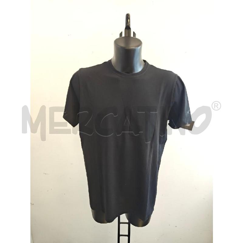 T SHIRT U ARCTERIX NERA TASCHINO NERO  | Mercatino dell'Usato Verona fiera 1