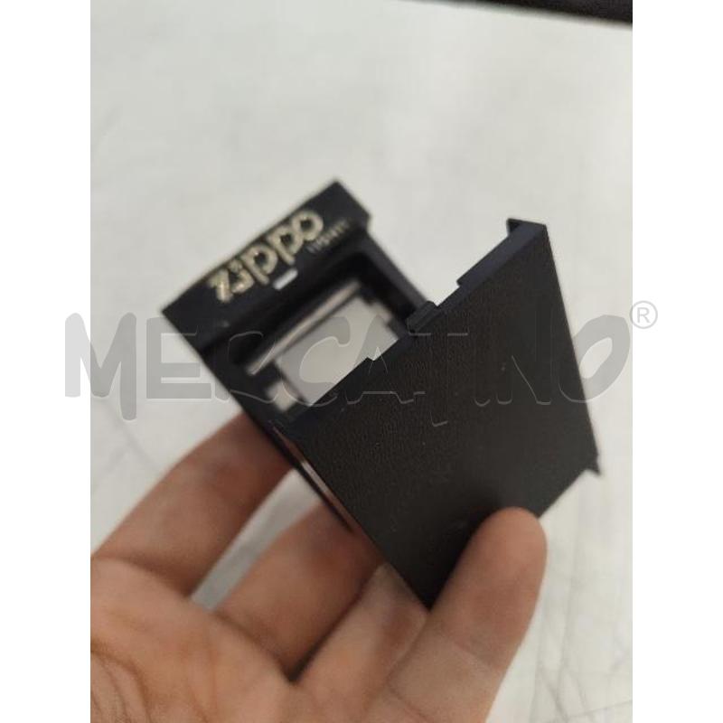 ZIPPO CON CUSTODIA ORIGINALE | Mercatino dell'Usato Verona fiera 5