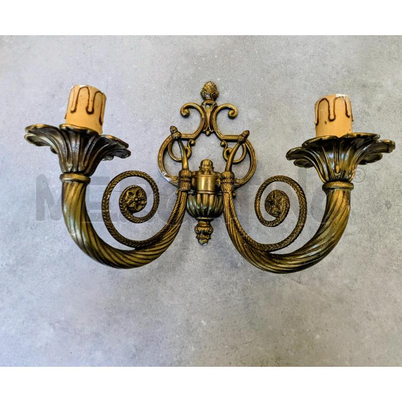 APPLIQUE DOPPIA OTTONE BRACCI CURVATI | Mercatino dell'Usato Lugagnano di sona 1