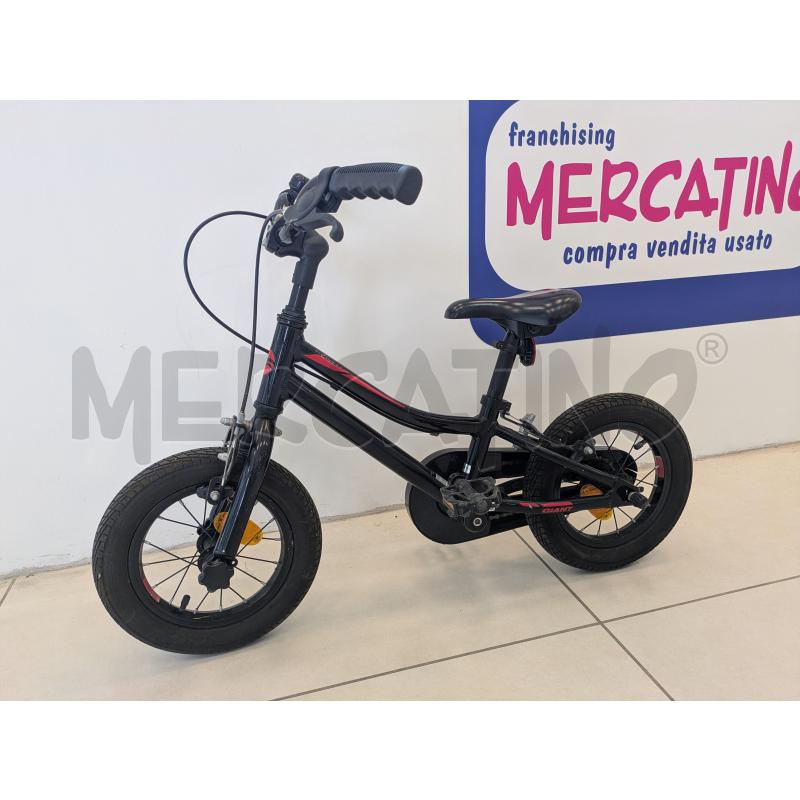 BICICLETTINA BAMBINO GIANT NERO ROSSO  | Mercatino dell'Usato Lugagnano di sona 1