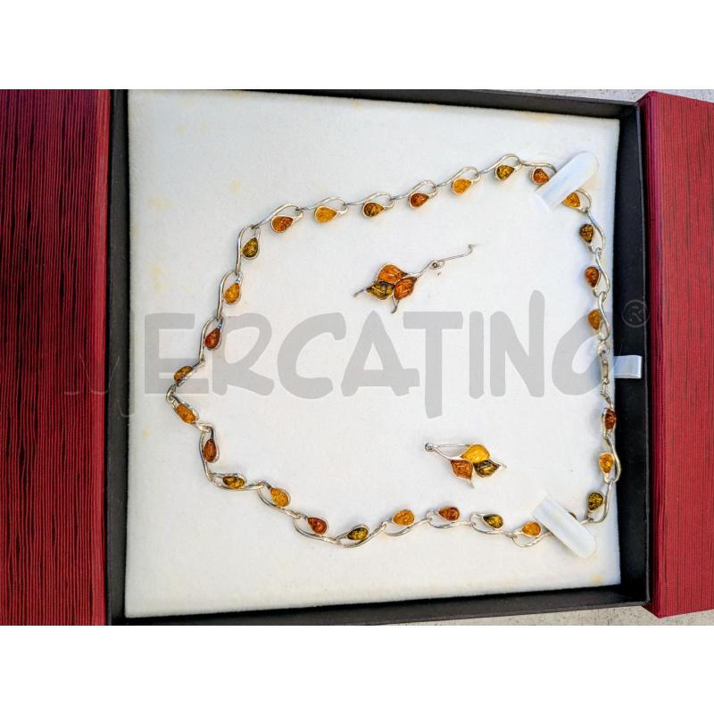 COLLANA *ORECCHINI COLOR AMBRA | Mercatino dell'Usato Lugagnano di sona 1
