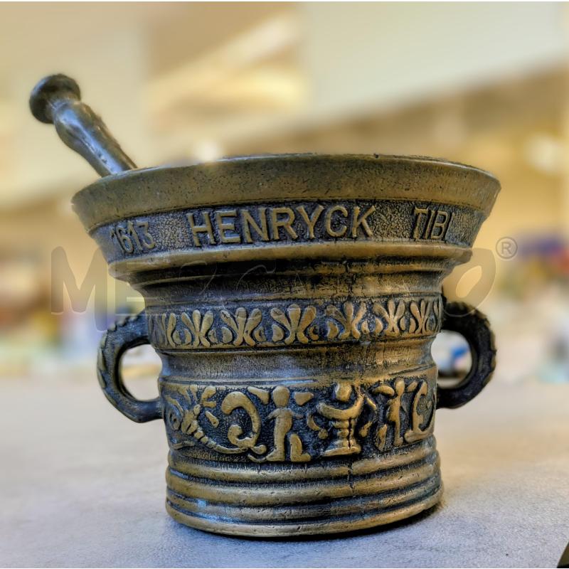 MORTAIO/PESTELLO HENRYCK  DECORAZIONI A RILIEVO  | Mercatino dell'Usato Lugagnano di sona 3