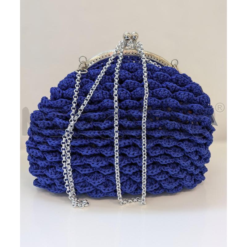 POCHETTE  DONNA ALL'UNCINETTO FILATO BLU BORDI COLOR ARGENTO  | Mercatino dell'Usato Lugagnano di sona 4