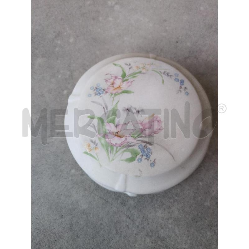 SCATOLA/CONTENITORE LIMOGES DECO. FLOREALE ROSA E BLU  | Mercatino dell'Usato Lugagnano di sona 1